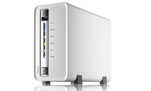 QNAP TS-210